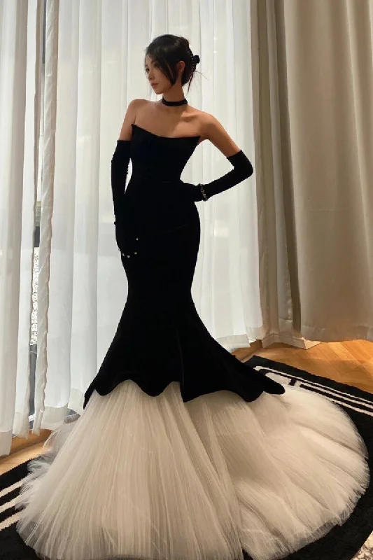 Vintage Long Strapless Satin Evening Dresses With Gloves Mermaid Black Tulle Pleated Sweep Train Formal Party Dress for Women