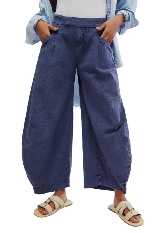 Teagan Washed Barrel Trouser In Midnight Rain